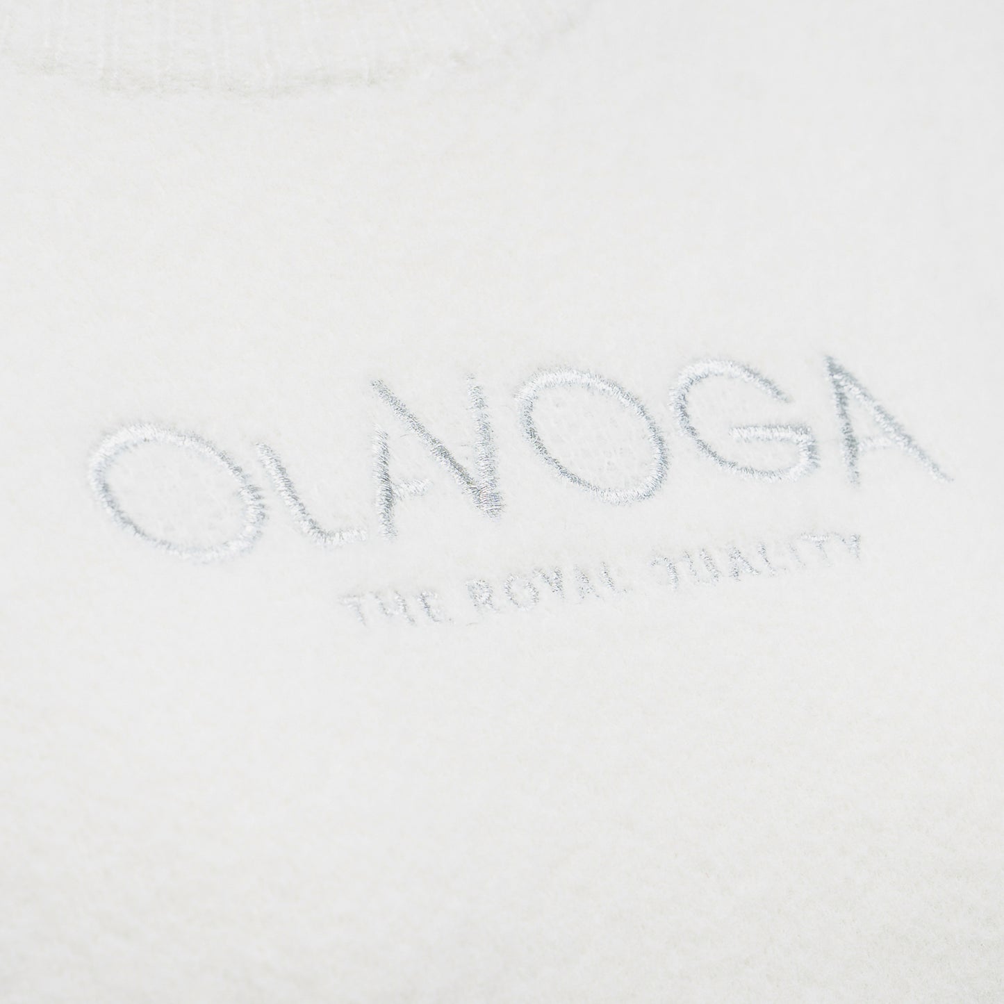 OLAVOGA Jumper DELIA 2025