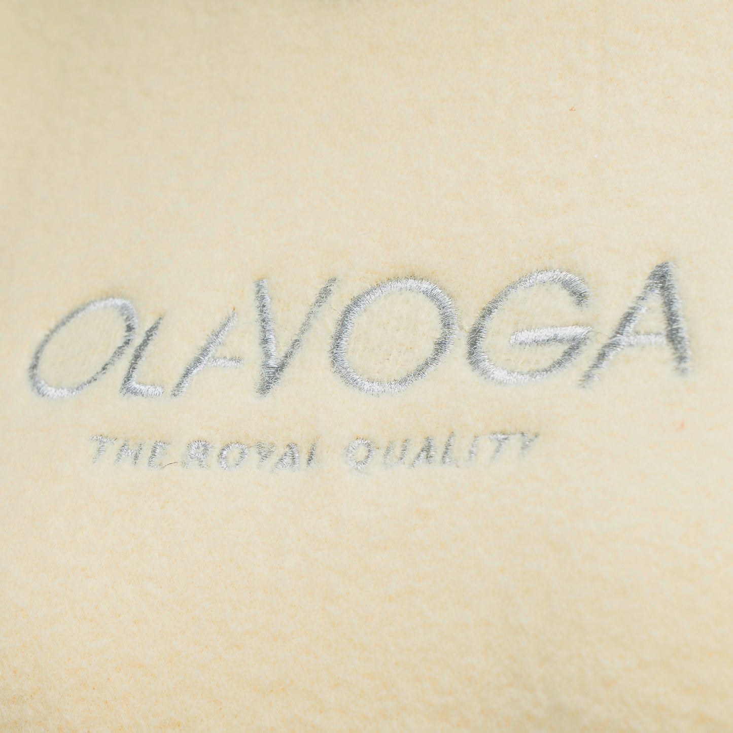 OLAVOGA Jumper DELIA 2025