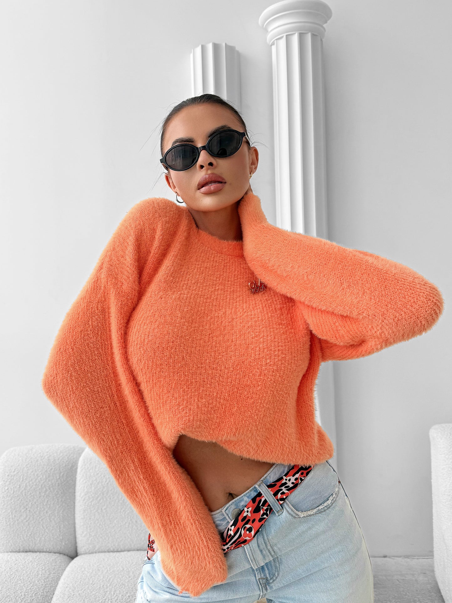 OLV Sweater – AURAMISU 2025