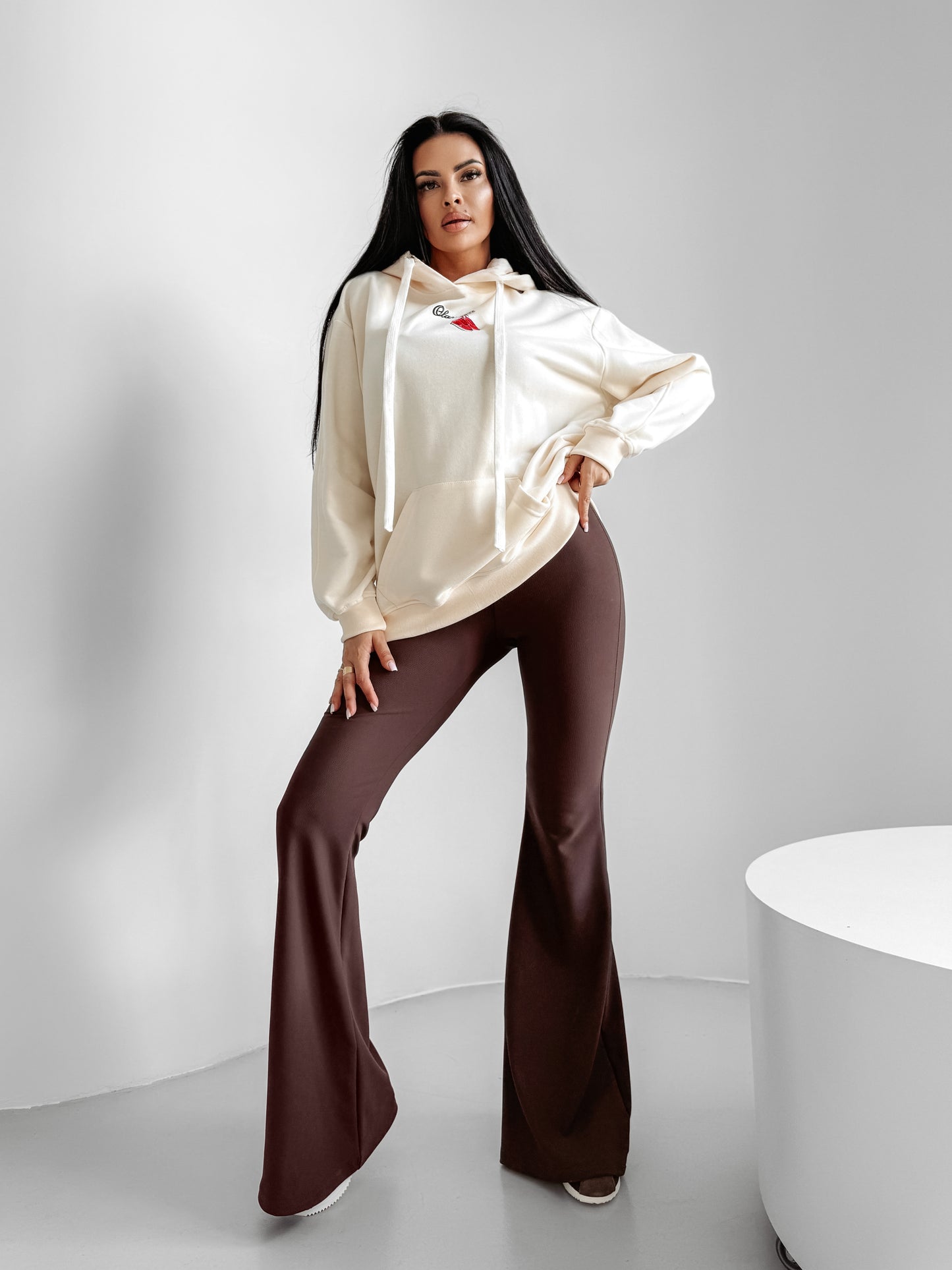 O’La Voga Hoodie FLINT 2025