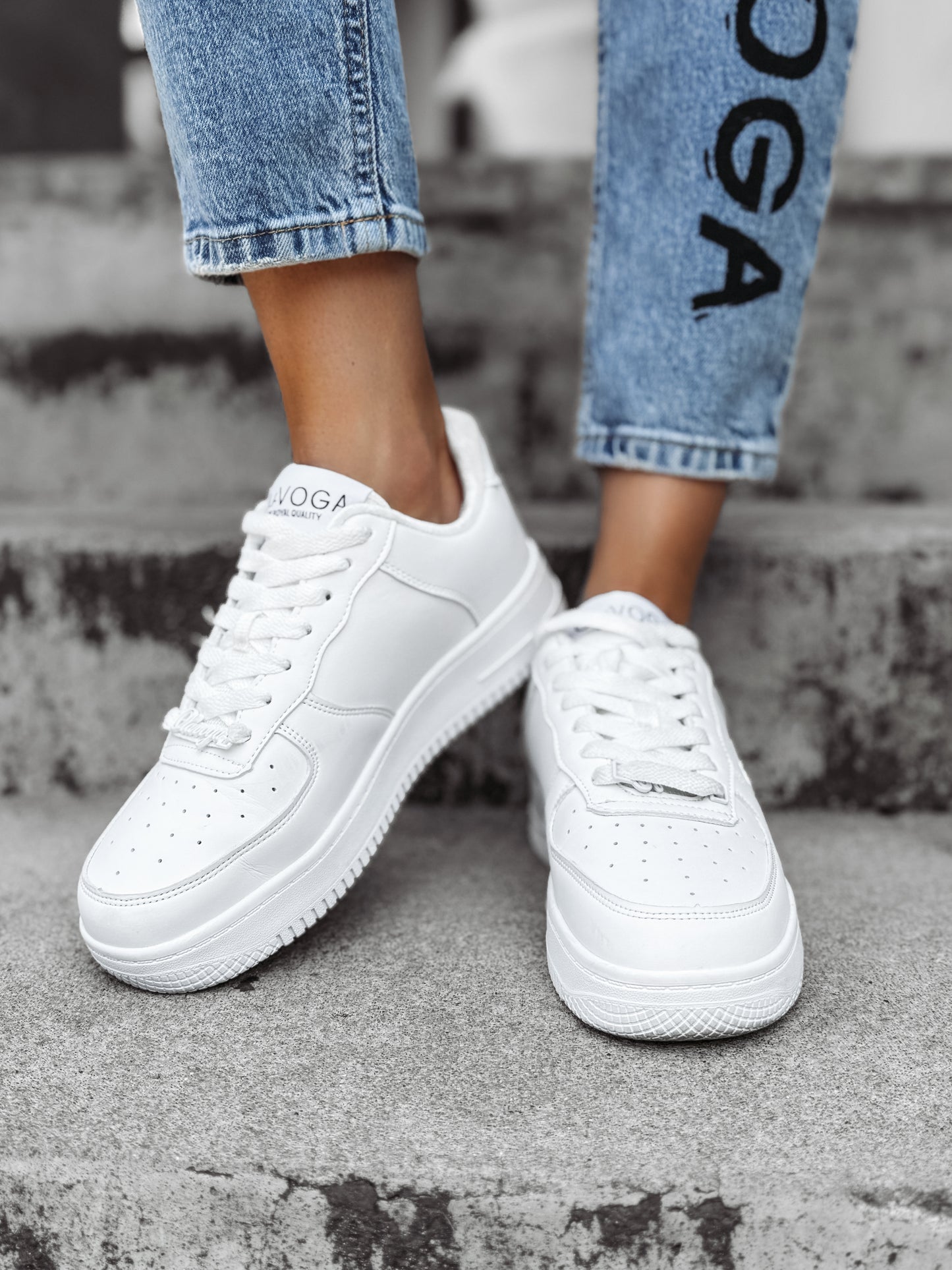 OLV Sneakers TOLBY 2025