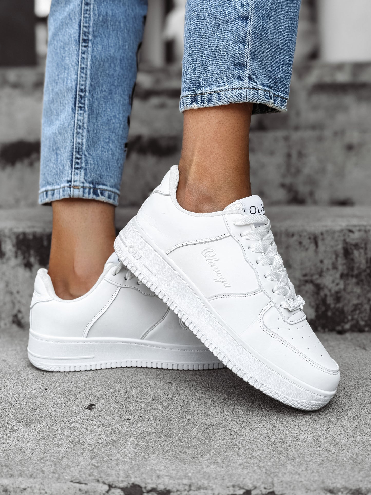 OLV Sneakers TOLBY 2025