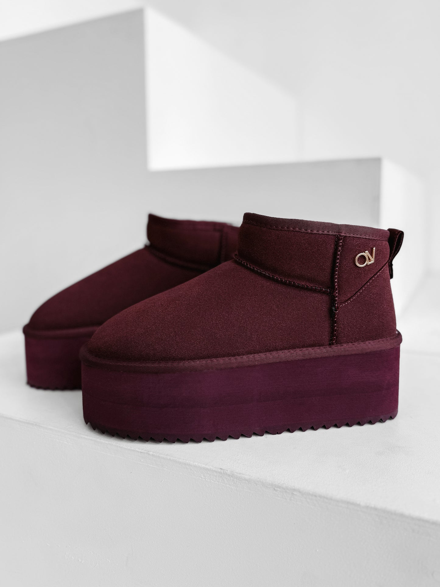 OLAVOGA Boots Misty 2025