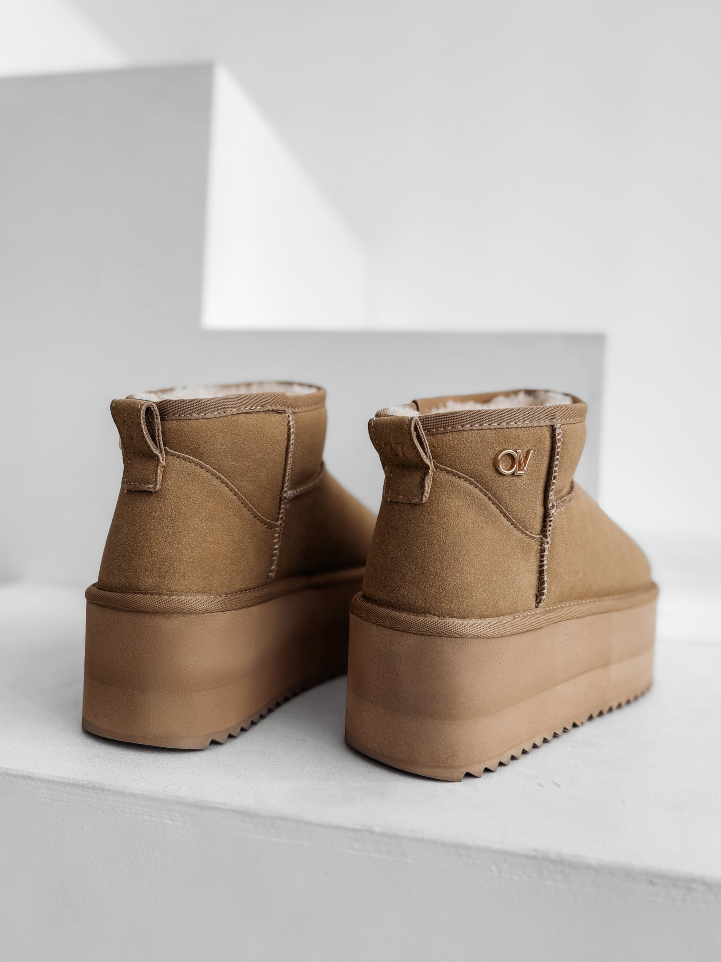 OLAVOGA Boots Misty 2025