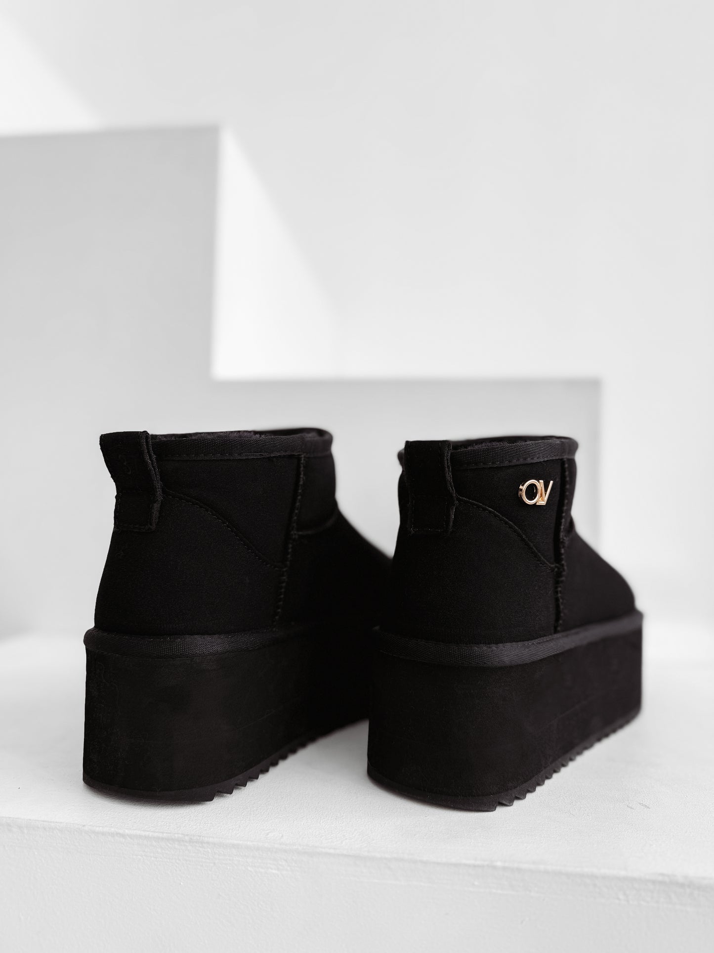OLAVOGA Boots Misty 2025