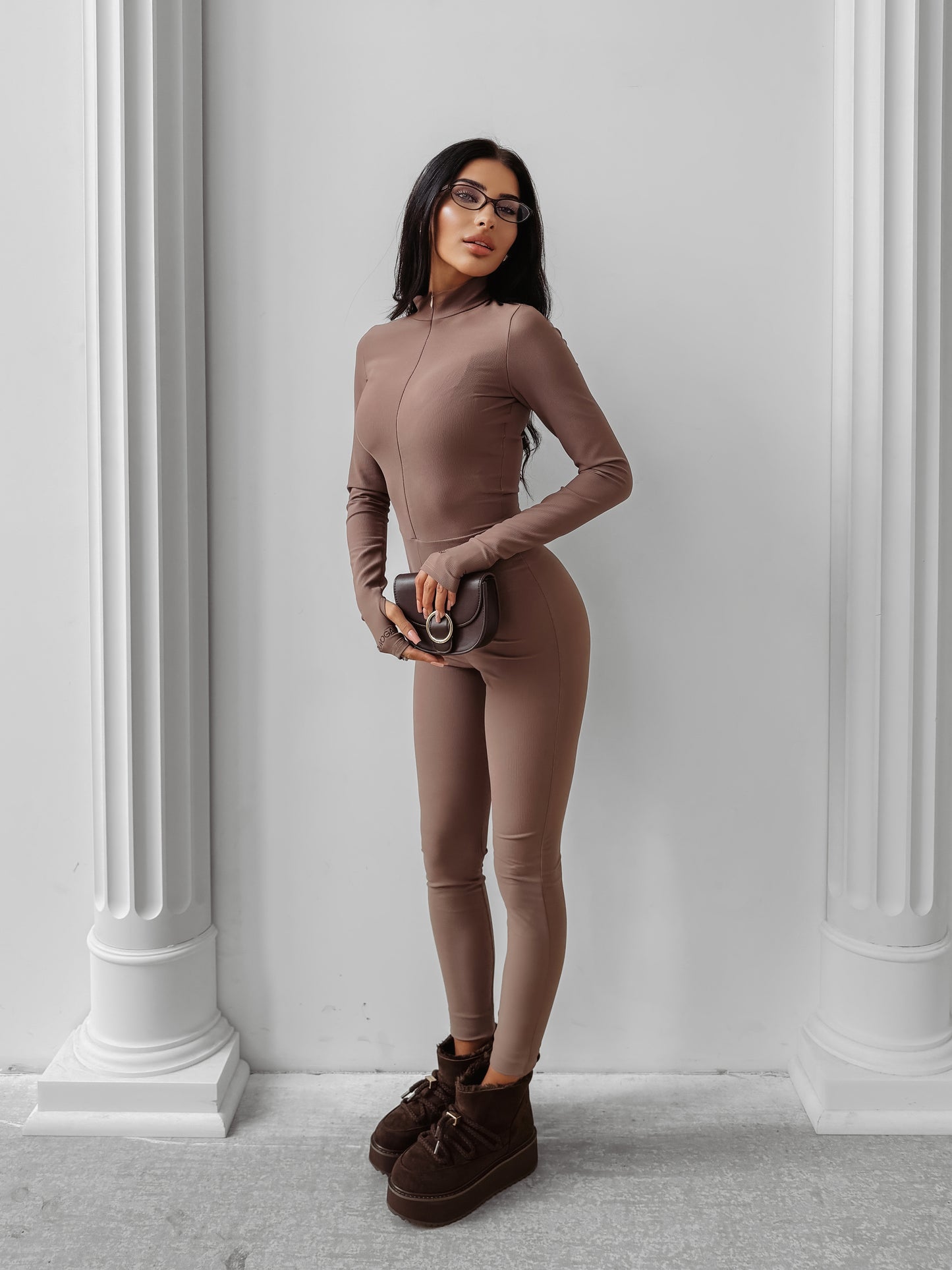 OLAVOGA Jumpsuit Timeless Ember 2025