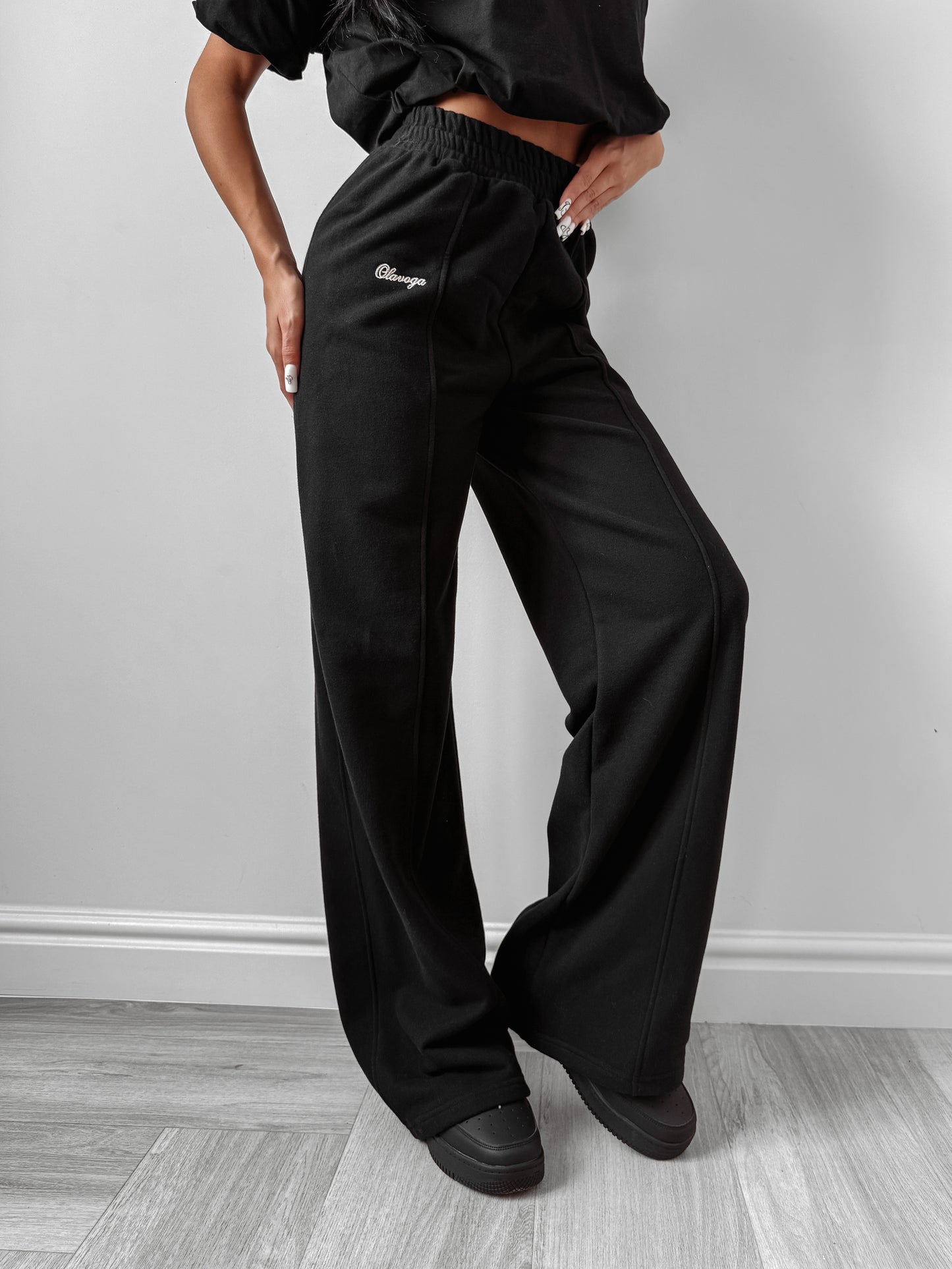 O’La Voga AUTUMN WHISPER PANTS 2025