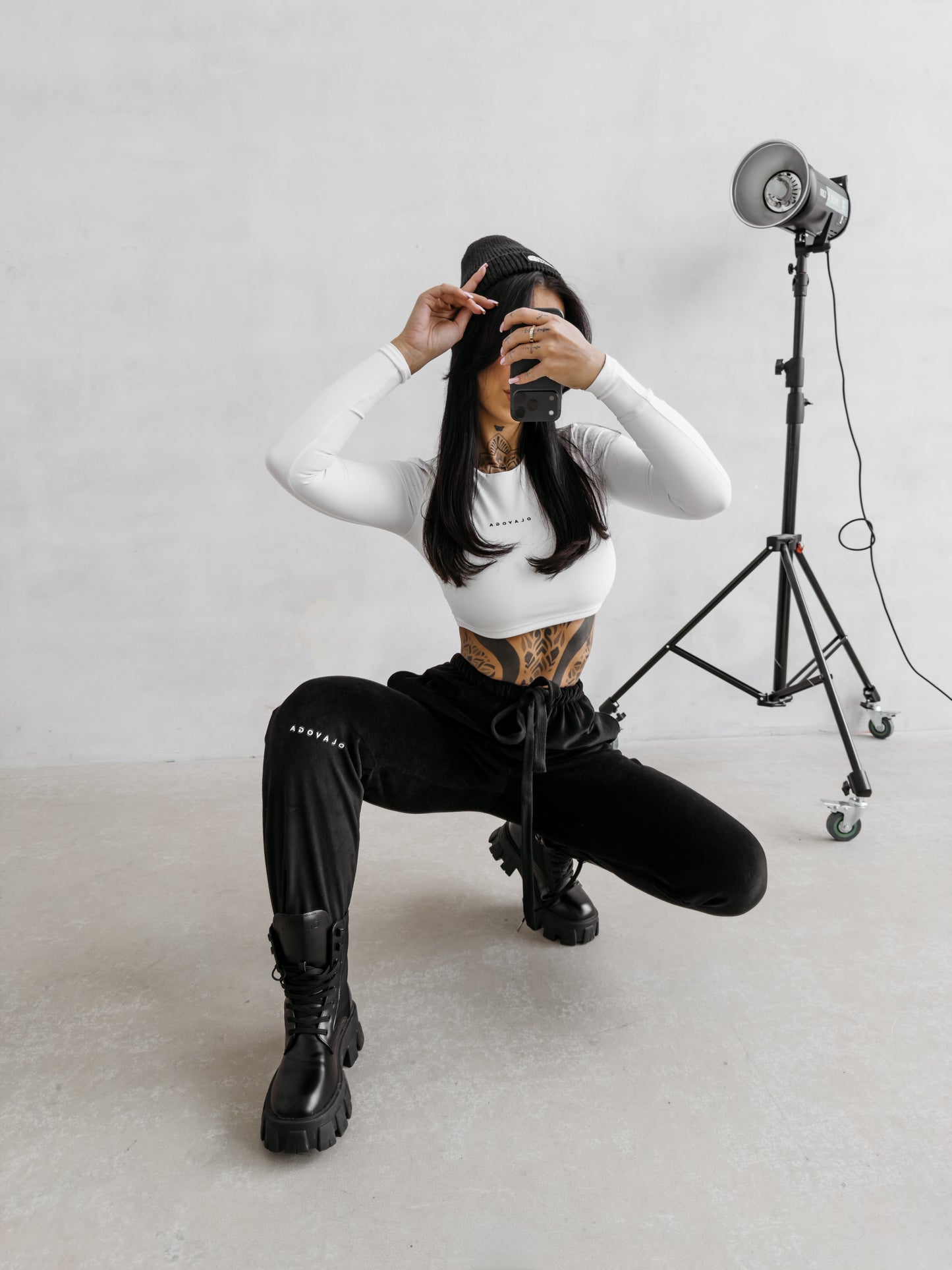 OLAVOGA trousers NESA 2026