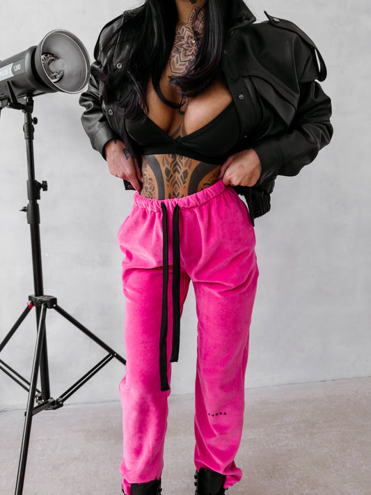 OLAVOGA trousers NESA 2026