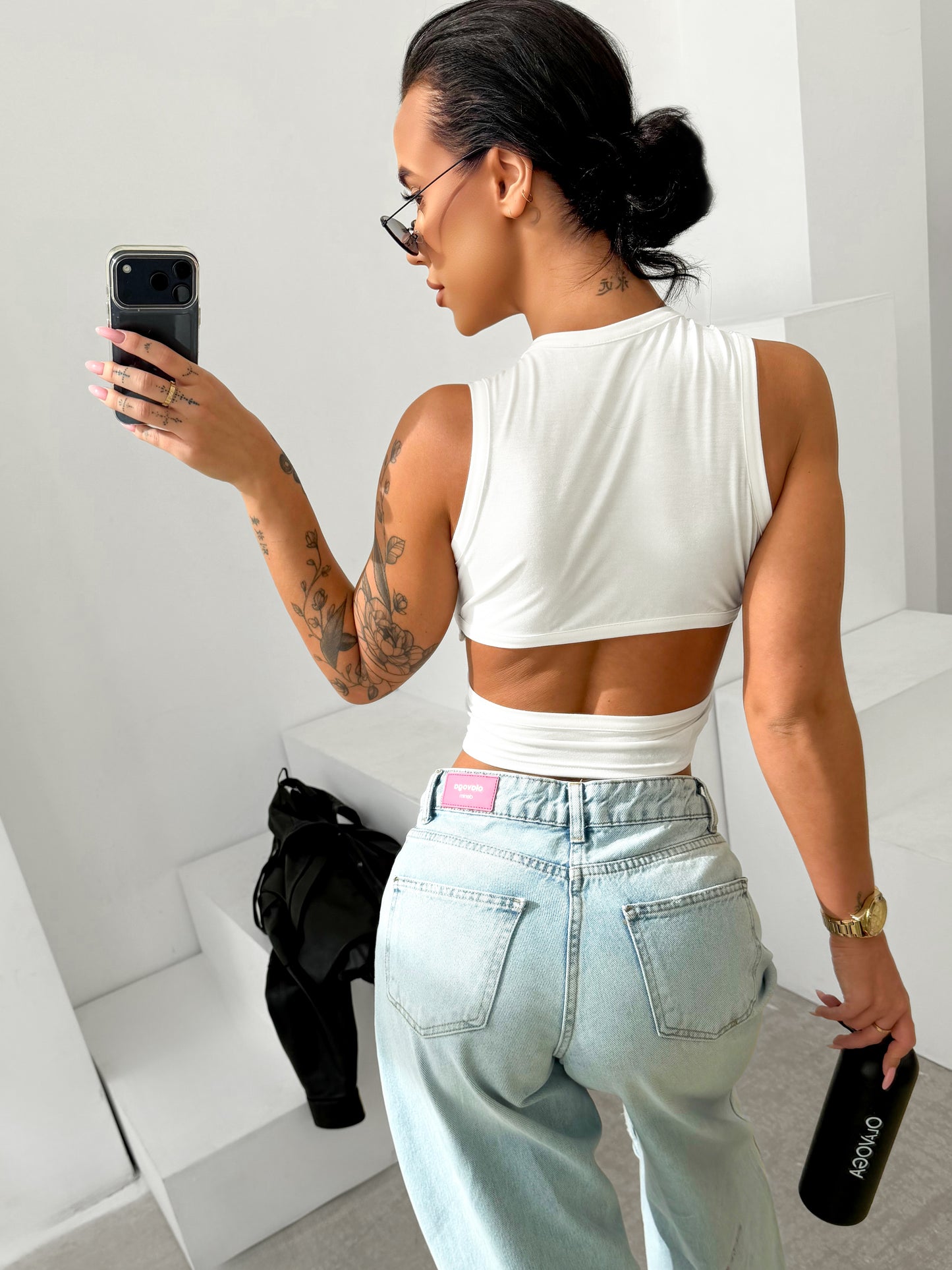 OLAVOGA top DAYBREAK 2026