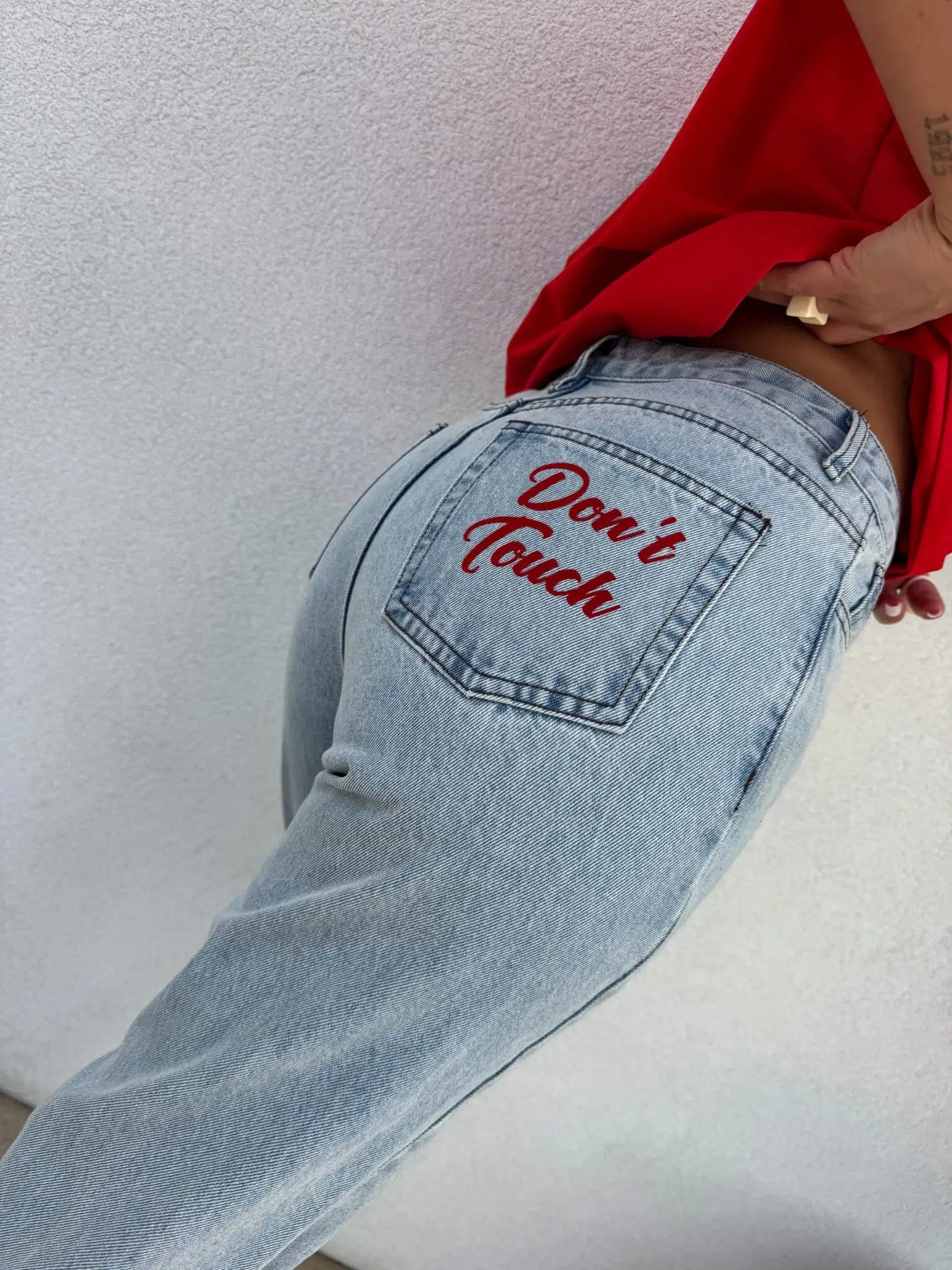 BY ME - jeansy PREMIUM Mom FIT DONT TOUCH