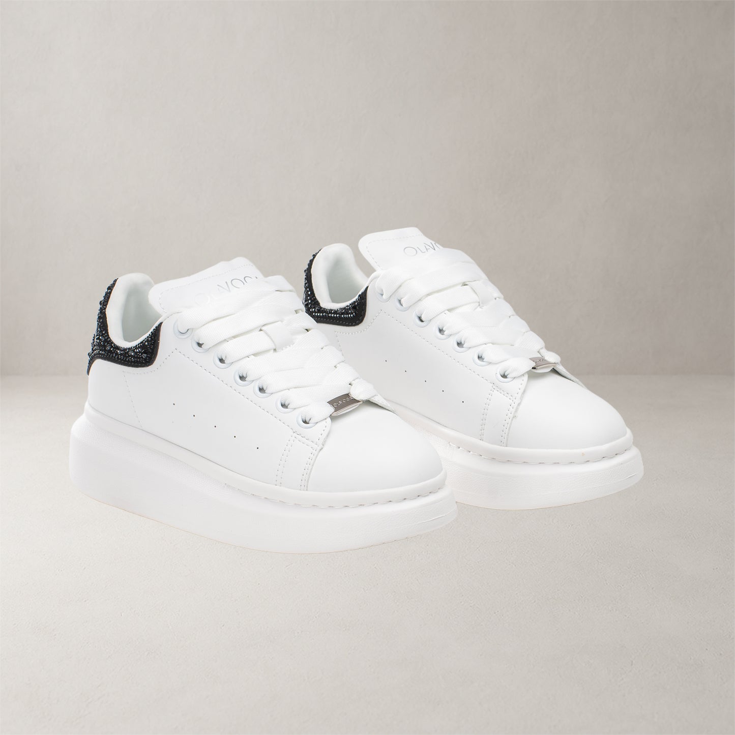 OLAVOGA MOIRA 2026 SNEAKERS