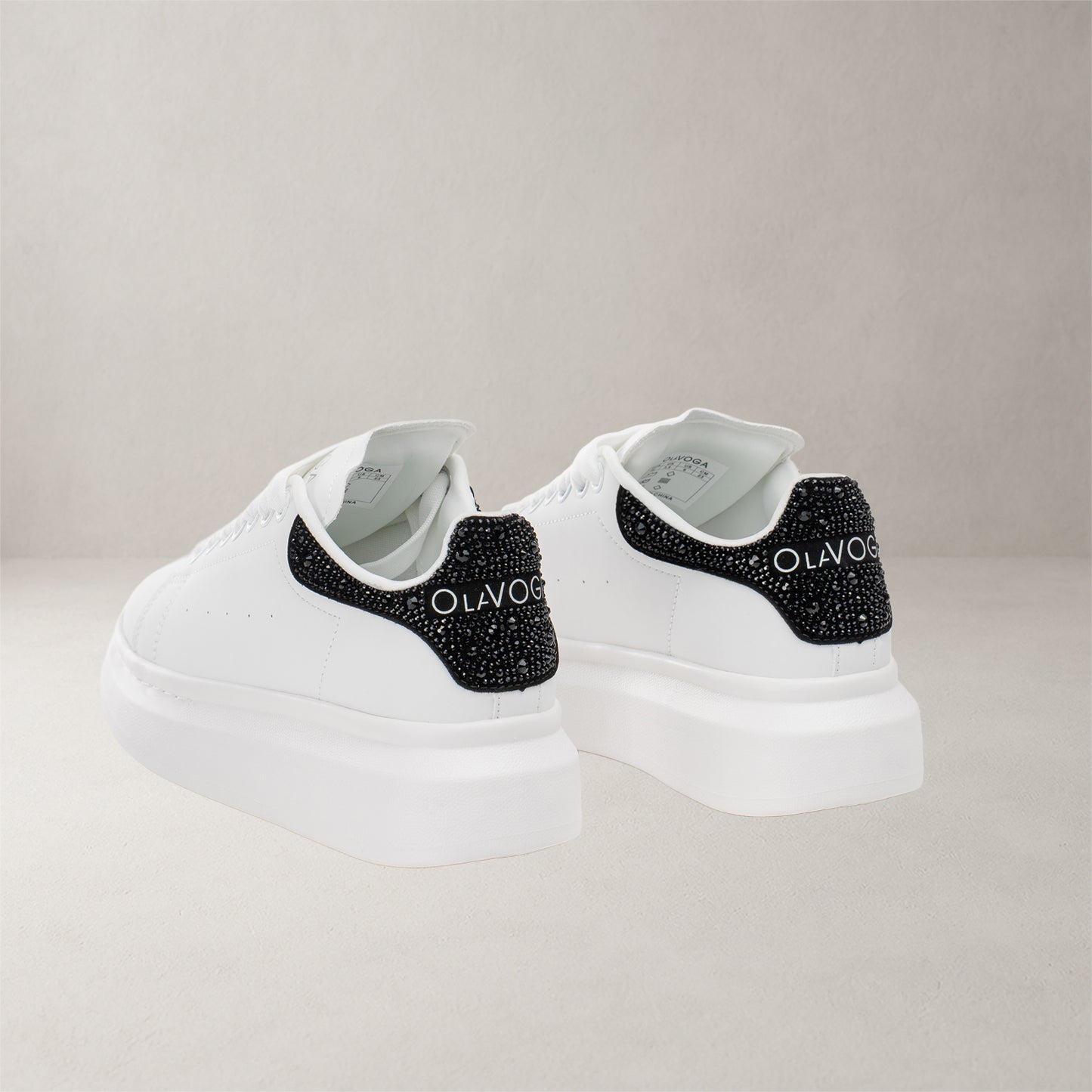 OLAVOGA MOIRA 2026 SNEAKERS