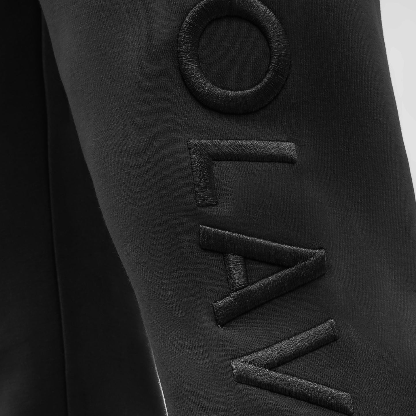 OLAVOGA MEN set NOURE 2026