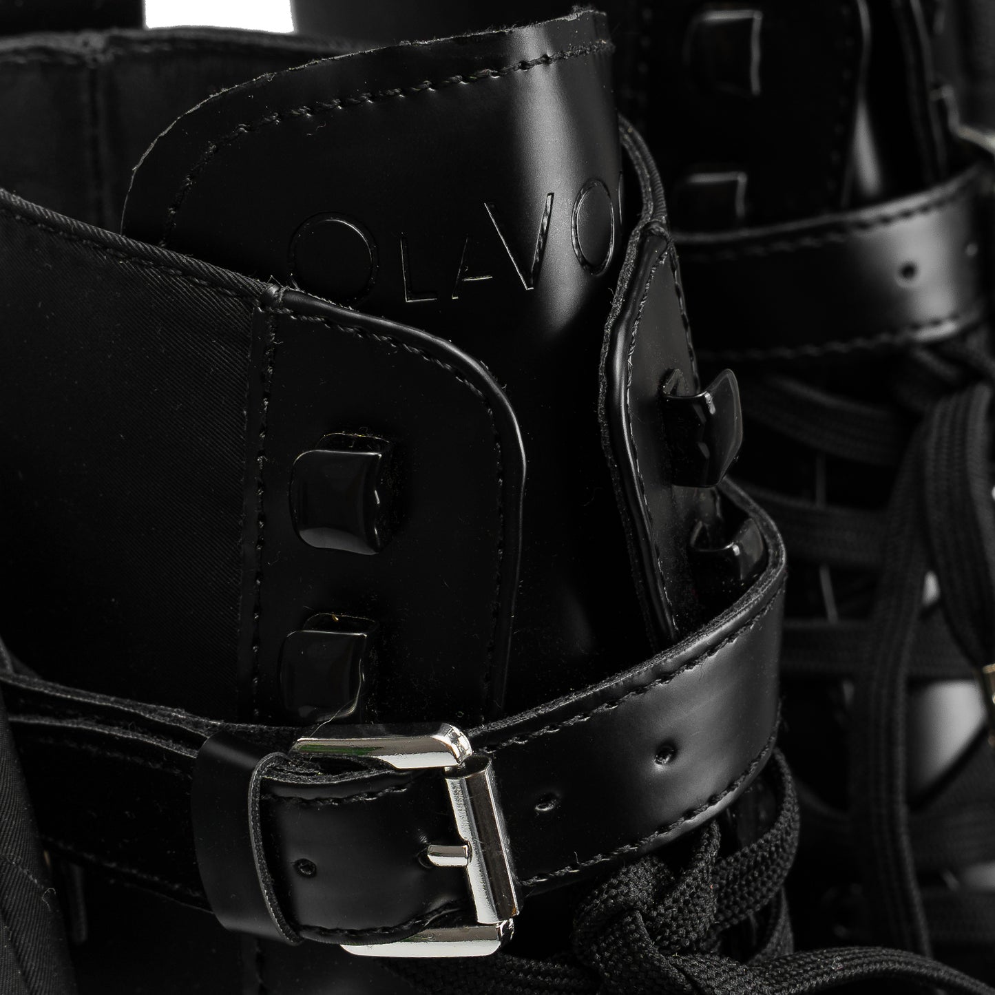 OLAVOGA Boots TREAKLY 2025