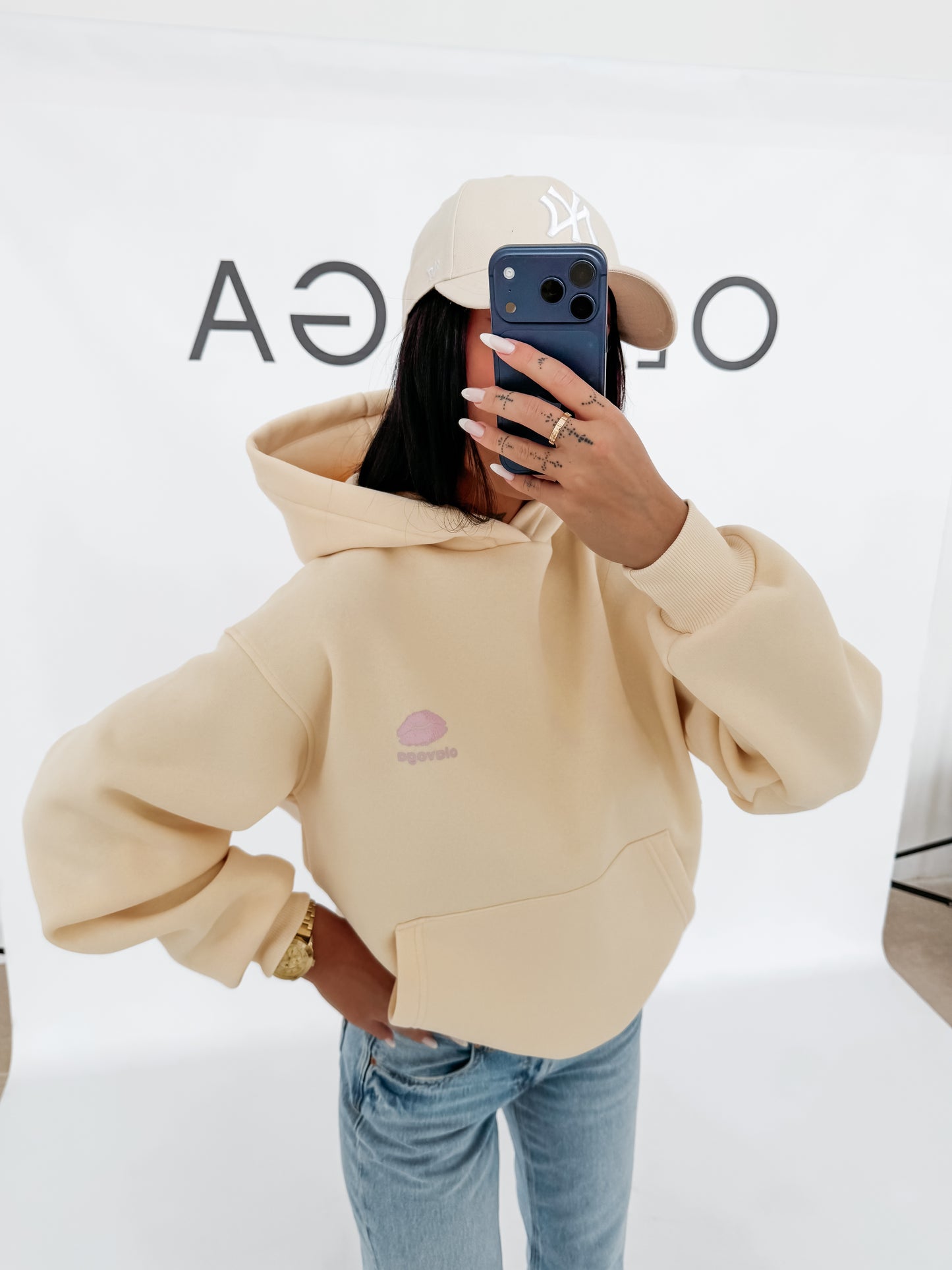 OLAVOGA Lucky Mindset 2026 HOODIE