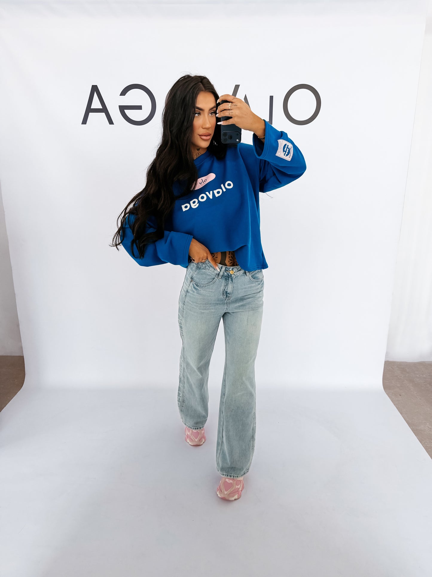 OLAVOGA Urban Royal 2026 sweatshirt