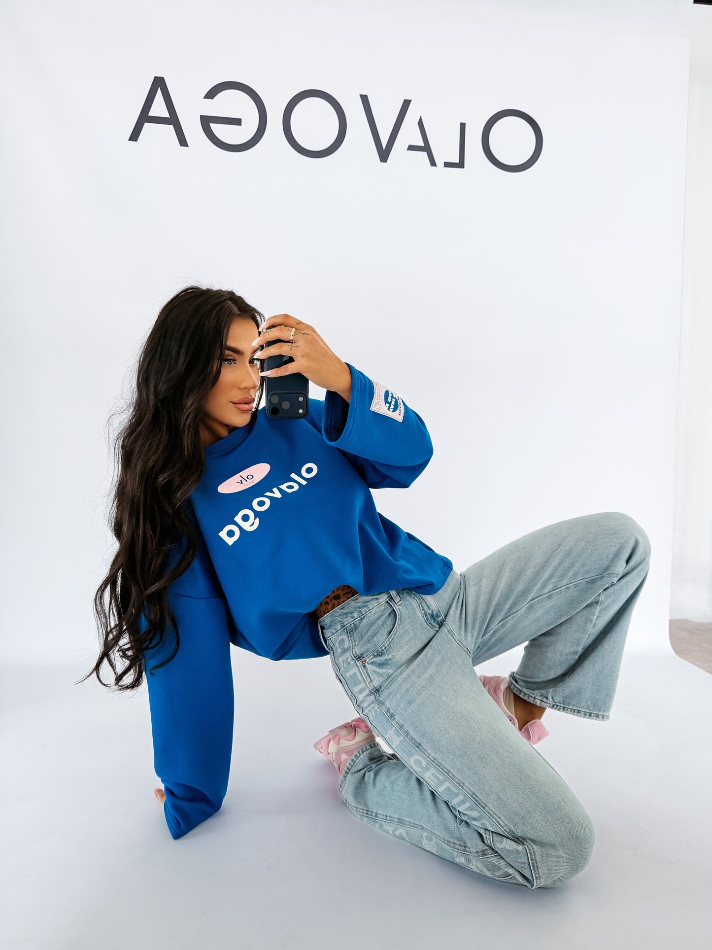 OLAVOGA Urban Royal 2026 sweatshirt