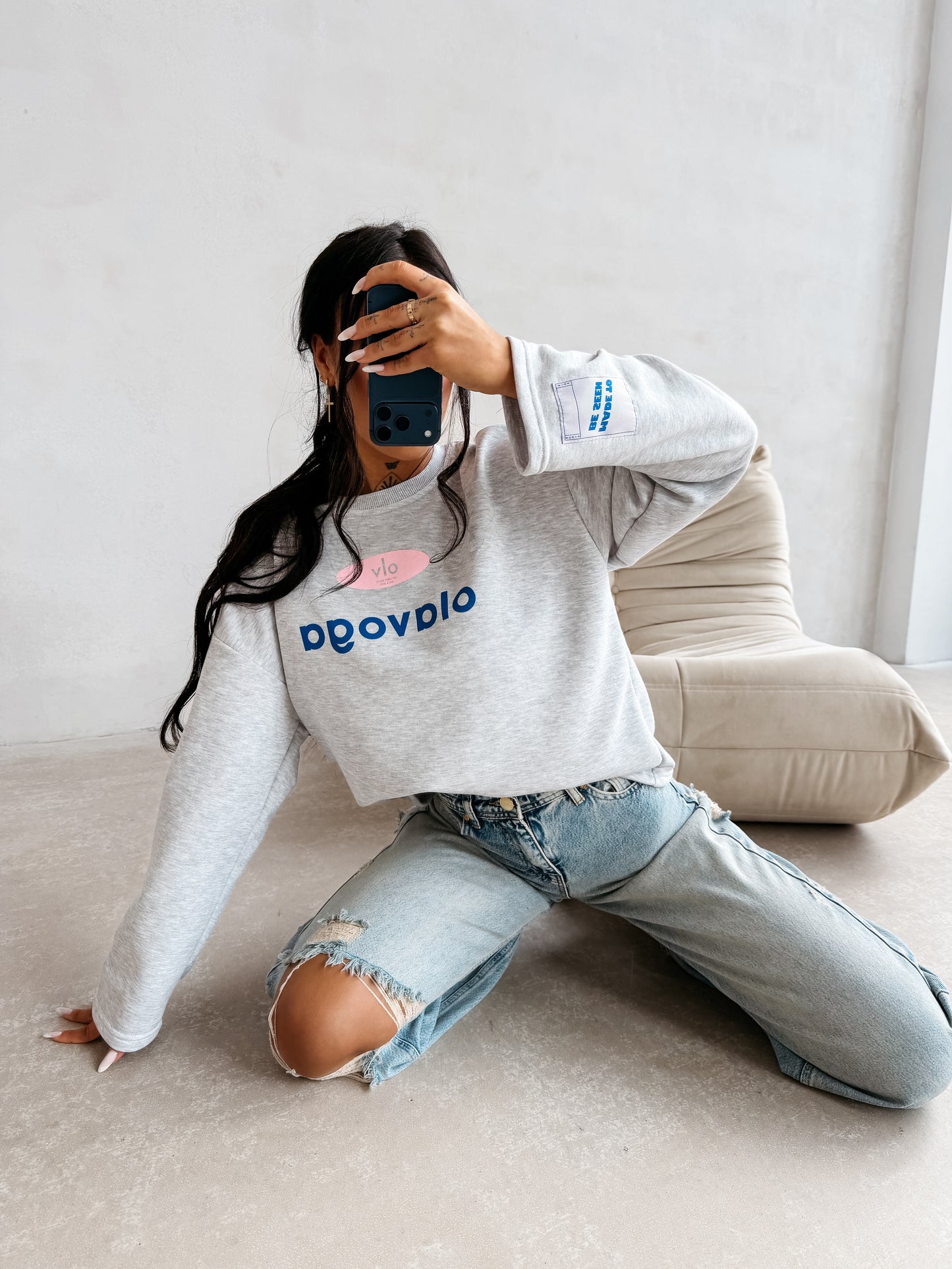 OLAVOGA Urban Royal 2026 sweatshirt
