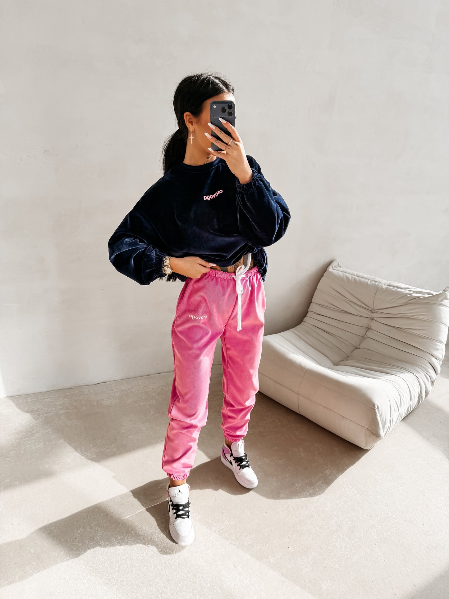 OLAVOGA Velvora 2026 sweatshirt