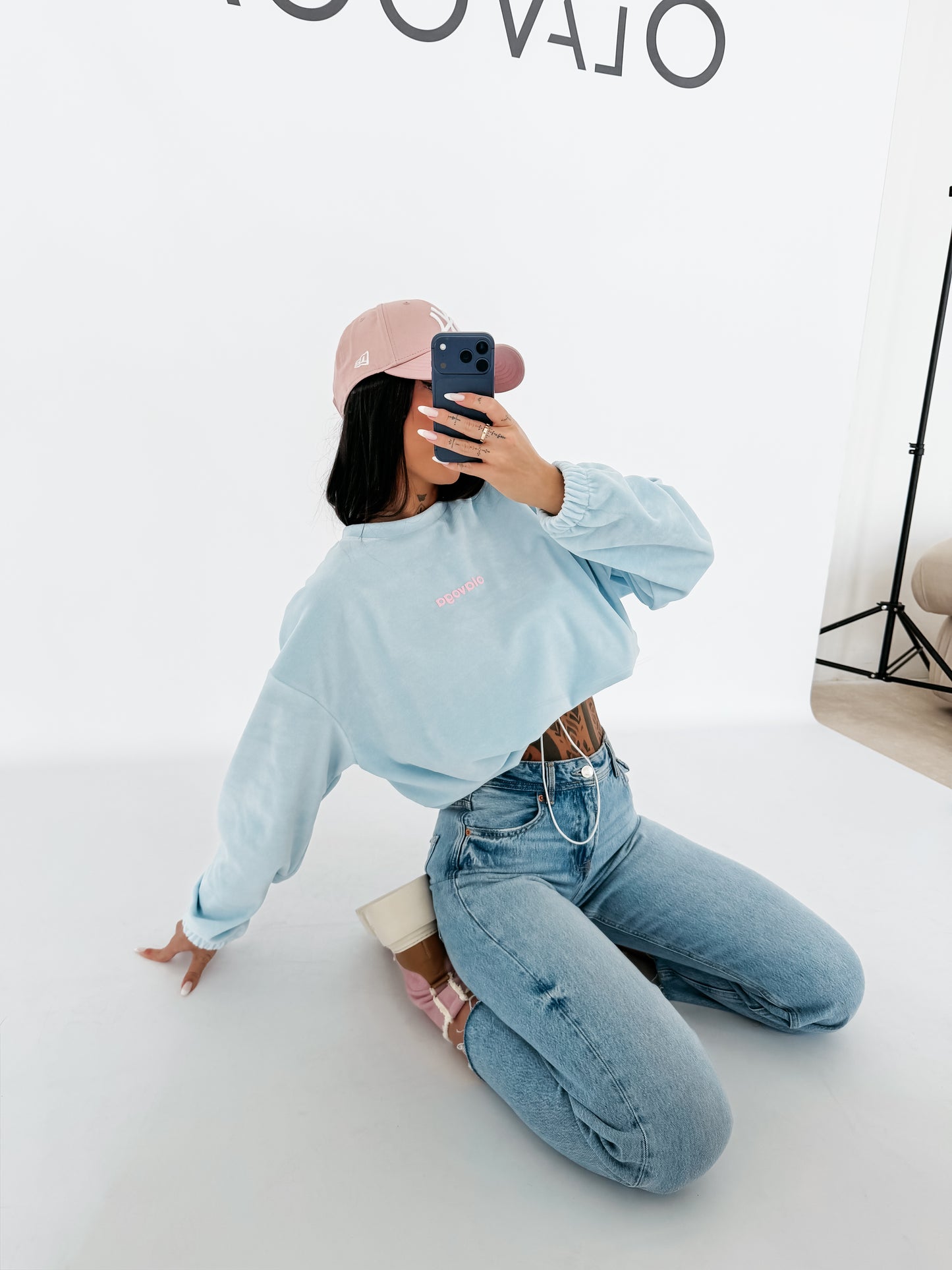 OLAVOGA Velvora 2026 sweatshirt