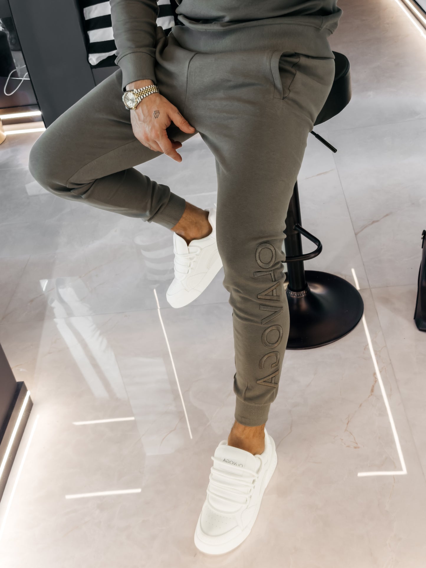 OLAVOGA MEN set NOURE 2026