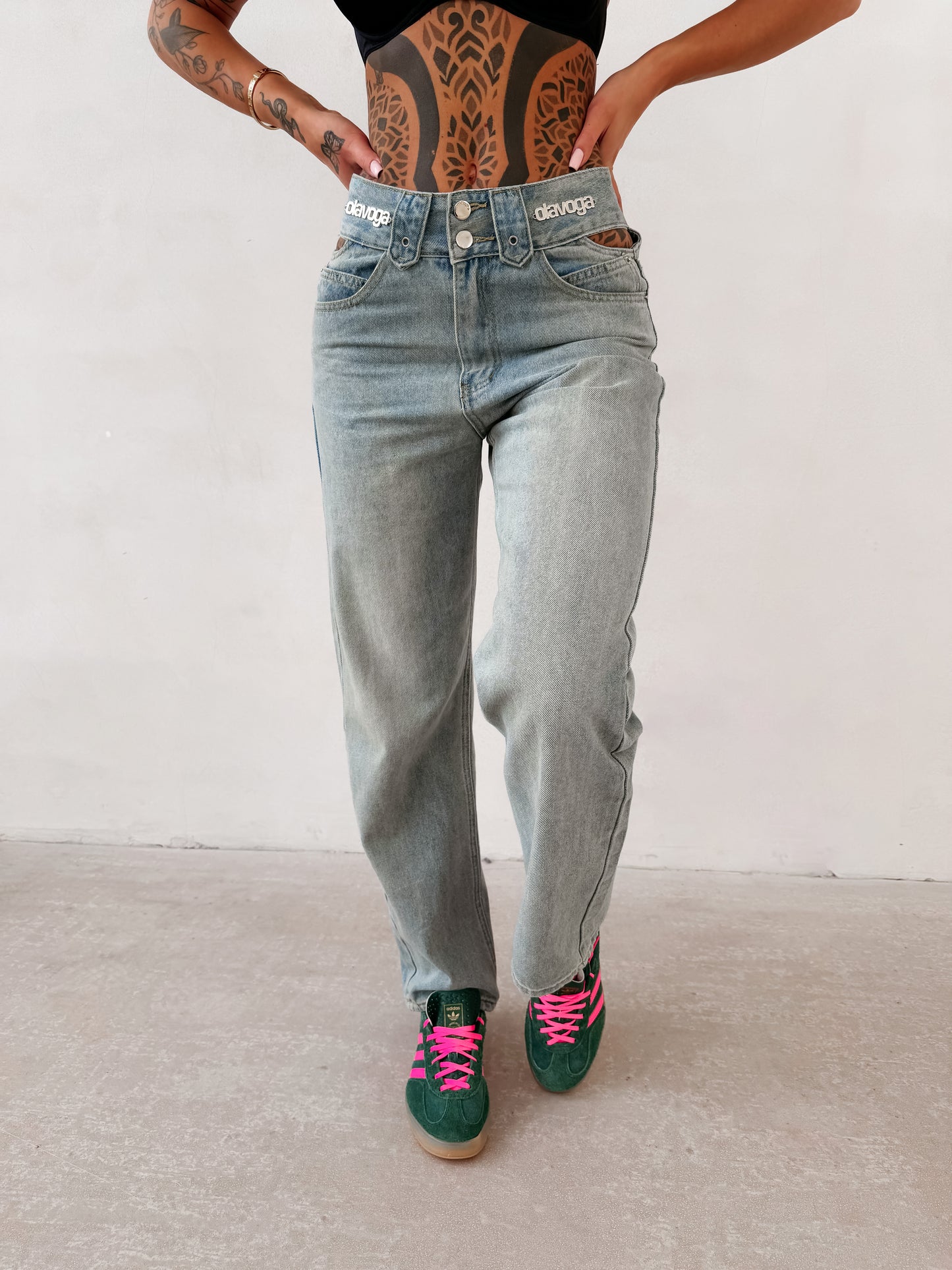 OLAVOGA Women’s Jeans EREDU 2026