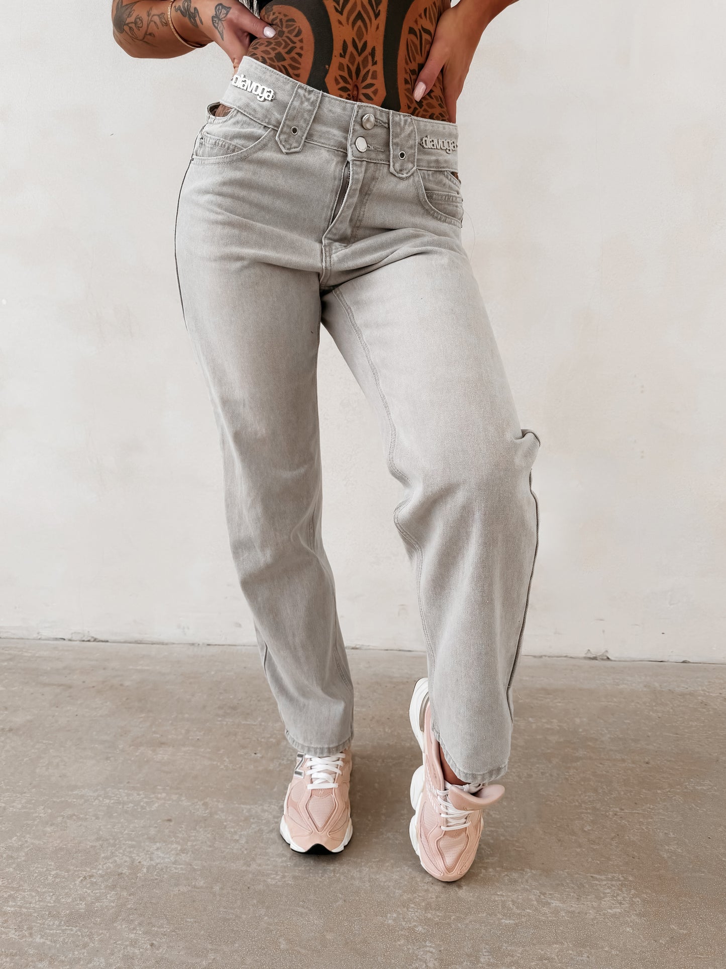 OLAVOGA Women’s Jeans EREDU 2026