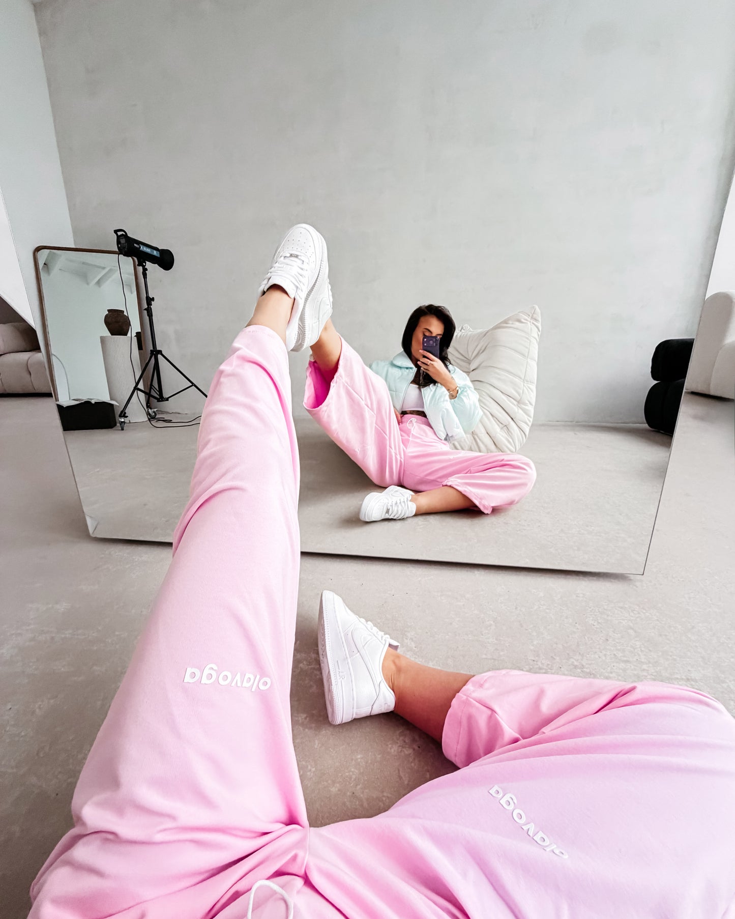 OLAVOGA Nest 2026 trousers