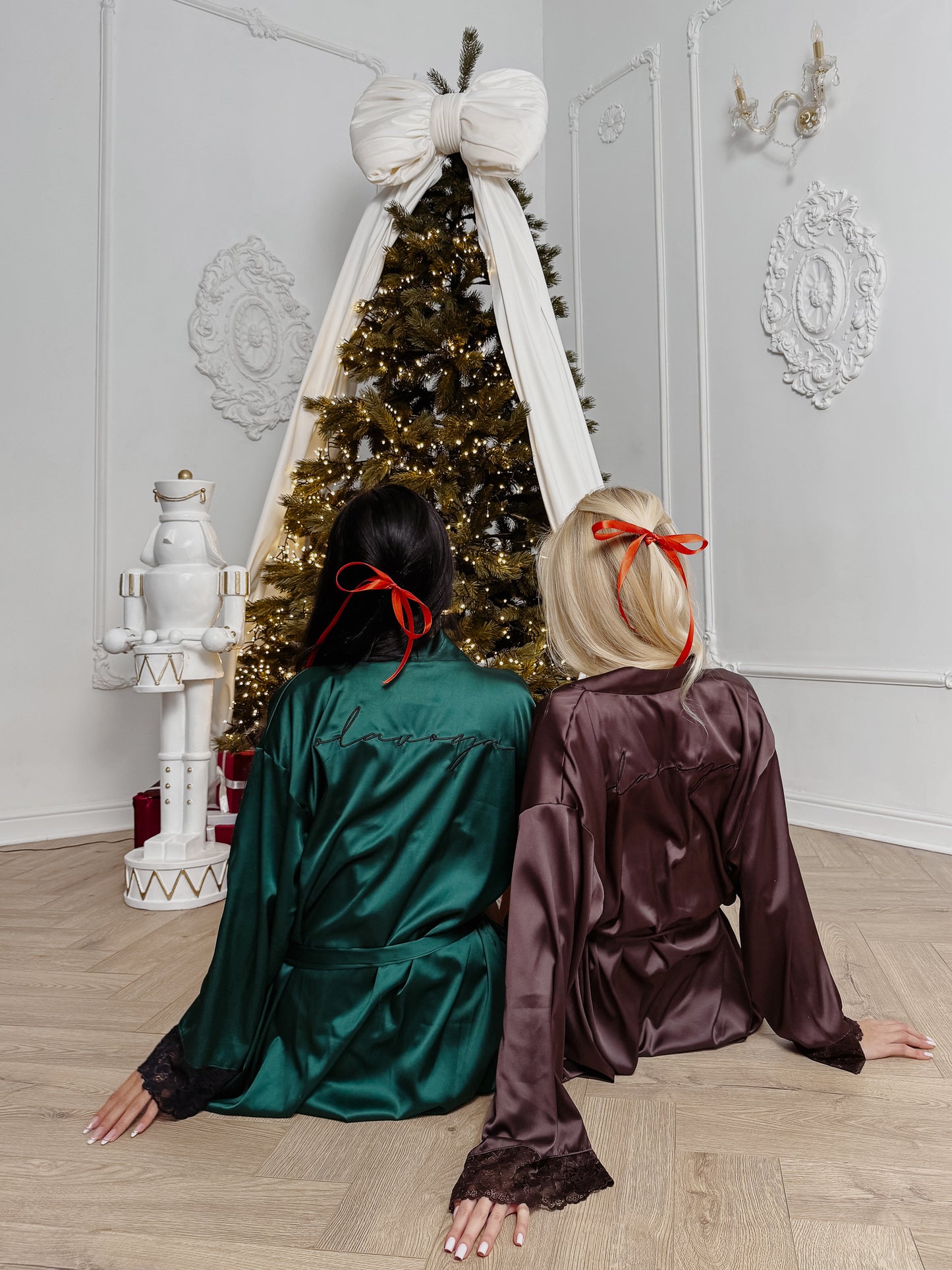 OLAVOGA Robe SAFFRON 2025